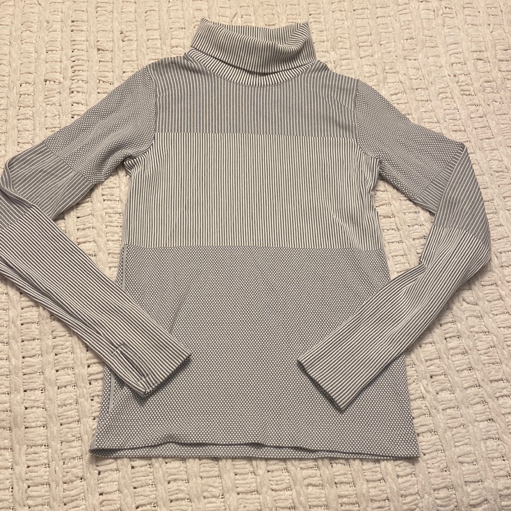 Athleta Shirt